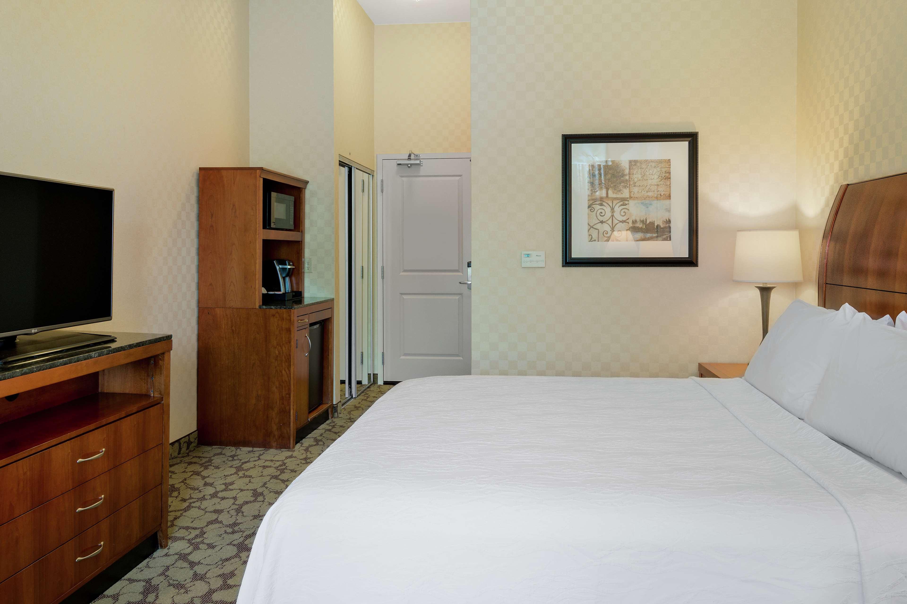 Hilton Garden Inn Sacramento Элк-Гров Экстерьер фото